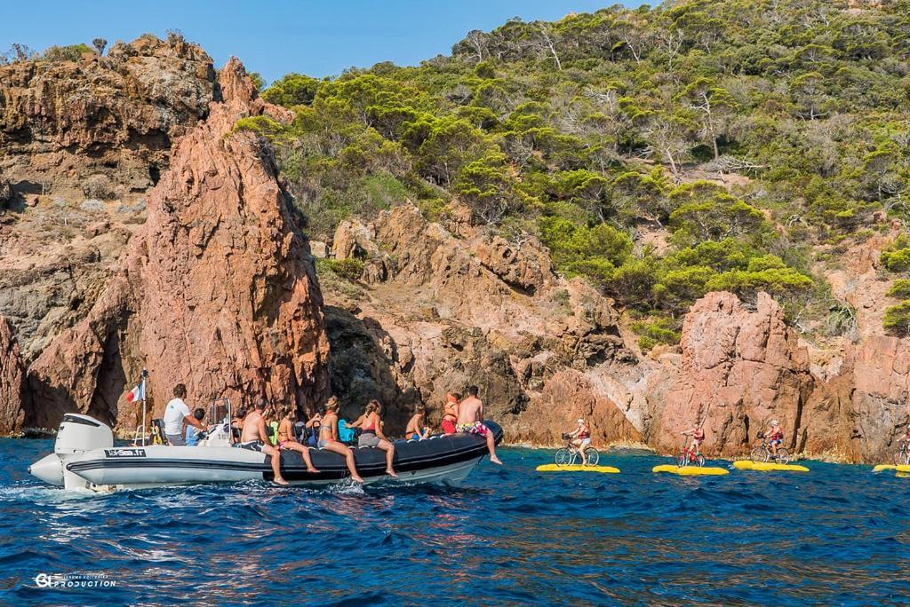 Villa Le Hameau - Cap Esterel Saint-Raphaël Eksteriør billede